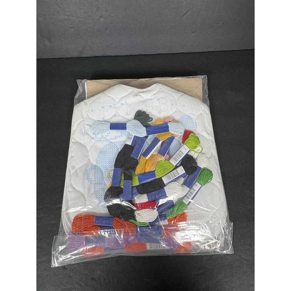 Herrschners holiday bib